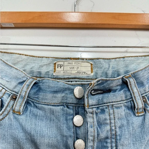 Free People Women’s Jeans - Picture 7 of 9